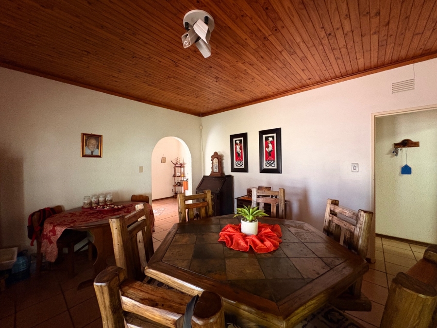 4 Bedroom Property for Sale in Flamwood North West